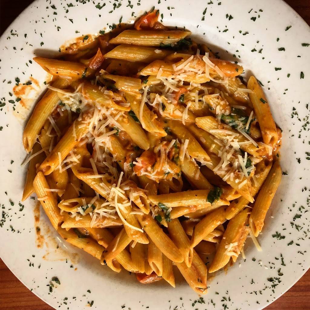 Scottys | restaurant | 5910 US-10, Ludington, MI 49431, USA | 2318434033 OR +1 231-843-4033