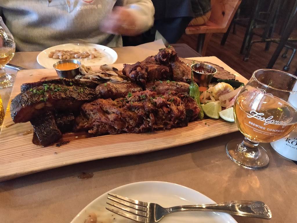 Great Northern BBQ Co | restaurant | 9 Parade St, Providence, RI 02909, USA | 4014211513 OR +1 401-421-1513