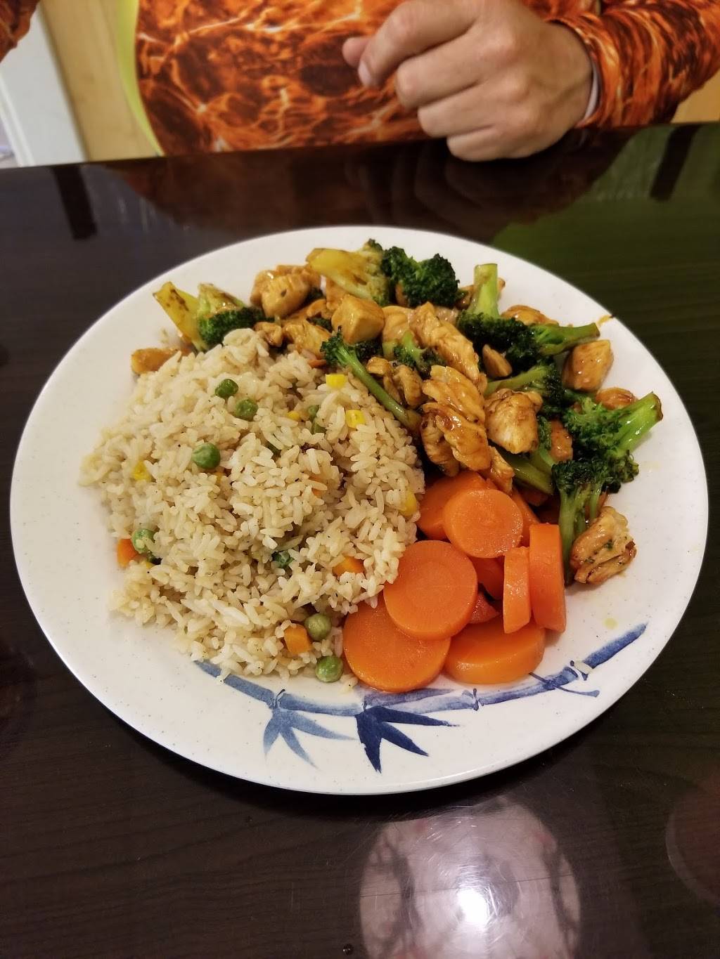 Atami Express | restaurant | 117 Rochester Hwy # C, Seneca, SC 29672, USA | 8648821550 OR +1 864-882-1550