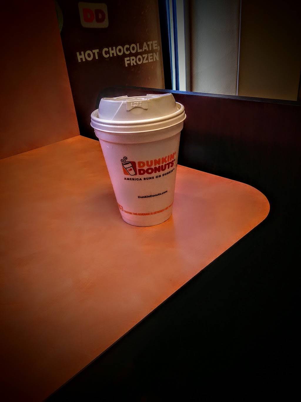 Dunkin Donuts | cafe | 1005 S Mannheim Rd, Westchester, IL 60154, USA | 7083447980 OR +1 708-344-7980