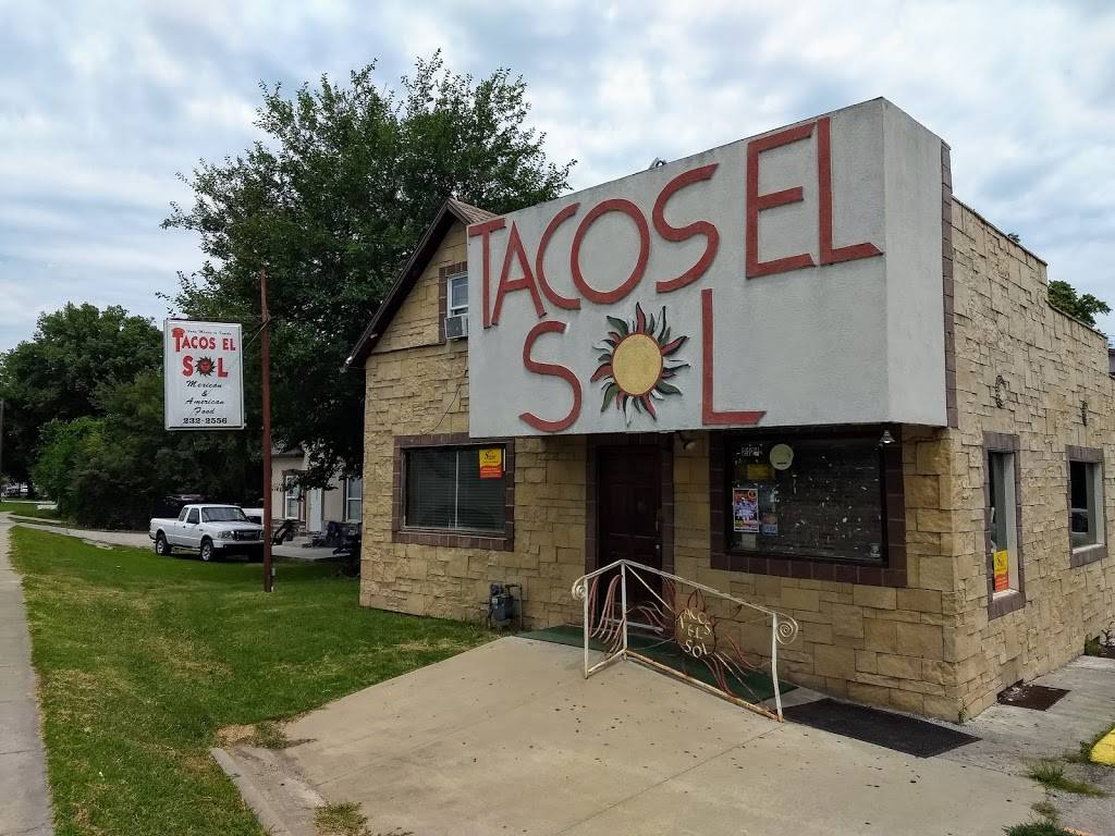 Tacos El Sol | restaurant | 2124 SE 6th Ave, Topeka, KS 66607, USA | 7852322556 OR +1 785-232-2556