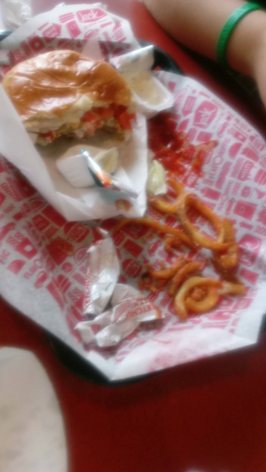 Jack in the Box | restaurant | 9840 W Lower Buckeye Rd, Tolleson, AZ 85353, USA | 6239361801 OR +1 623-936-1801