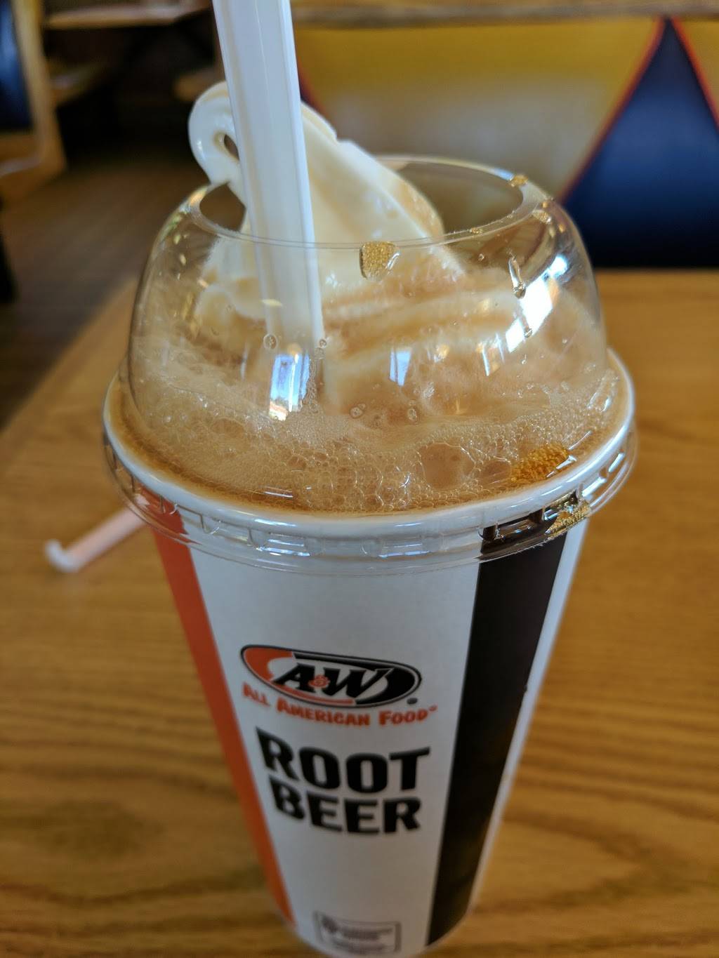 A&W Restaurant | restaurant | 6435 Morro Rd, Atascadero, CA 93422, USA | 8054666472 OR +1 805-466-6472