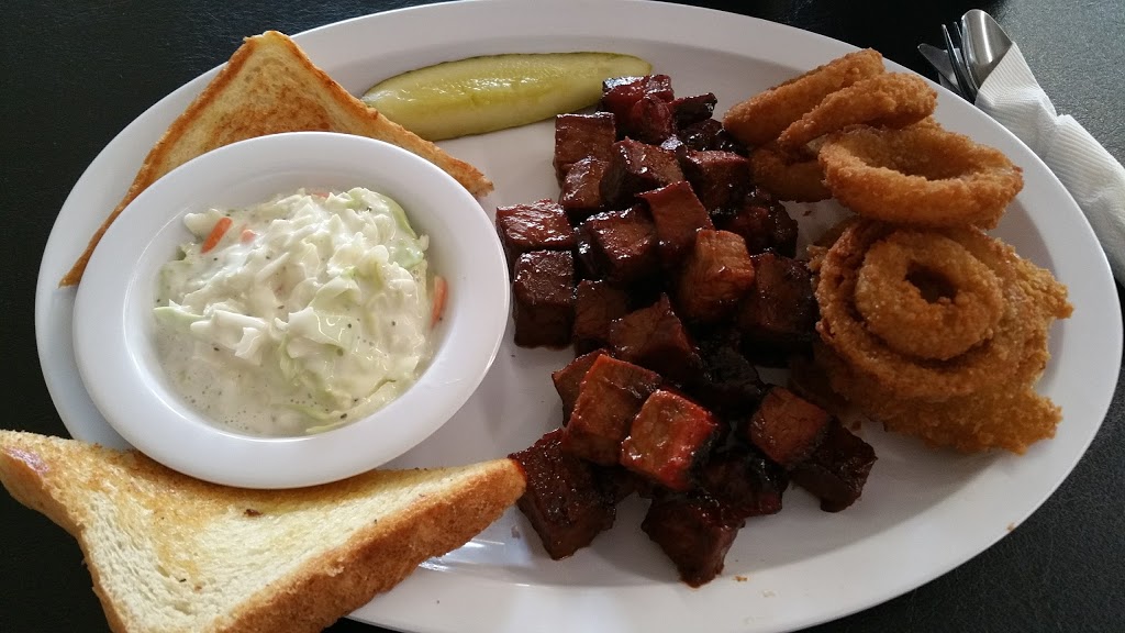 Ol Boys Barbeque | restaurant | 701 N Mason St, Carrollton, MO 64633, USA | 6605421227 OR +1 660-542-1227