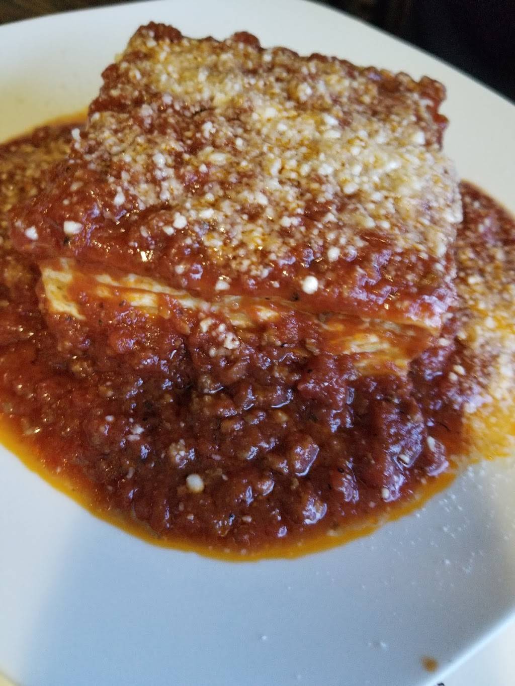 DiJulios Italian Restaurant | restaurant | 5422 Rattlesnake Hammock Rd, Naples, FL 34113, USA | 2397752886 OR +1 239-775-2886