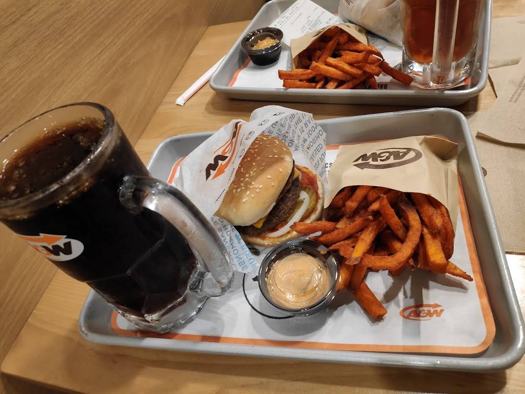 A&W Canada | restaurant | 6411 Rue St-Hubert, Montréal, QC H2S 2L9, Canada | 5142707764 OR +1 514-270-7764
