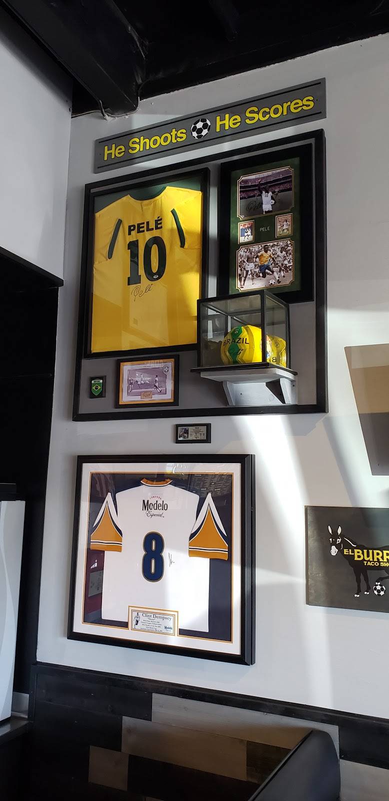 El Burro Taco Shop | restaurant | 32395 Clinton Keith Rd S, Wildomar, CA 92595, USA | 9516782938 OR +1 951-678-2938