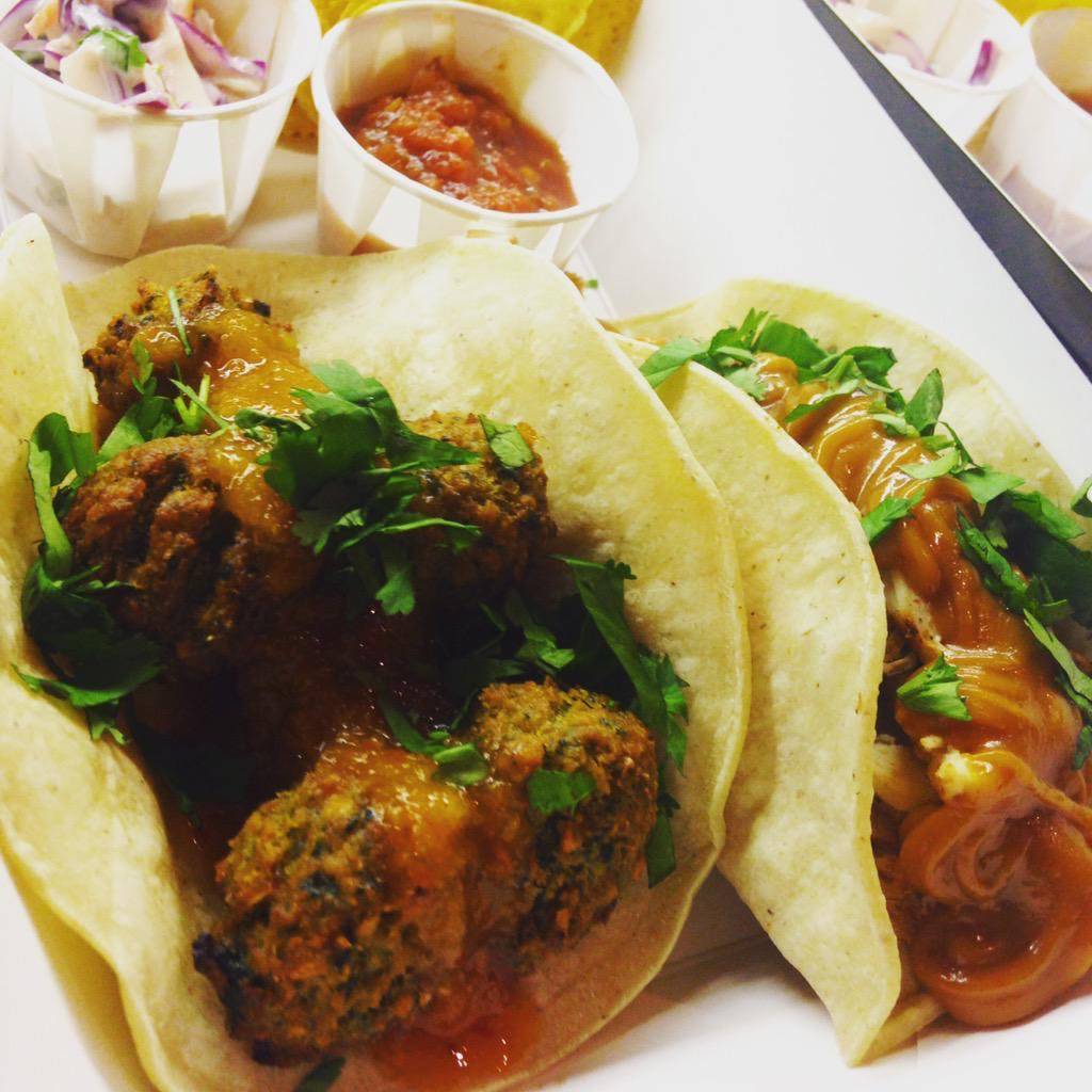 Muy Loco Tacos | restaurant | Unit 3 - Moseley Acres Farm, 1111 Eagles Nest Dr, Beulah, MI 49617, USA | 2313135657 OR +1 231-313-5657