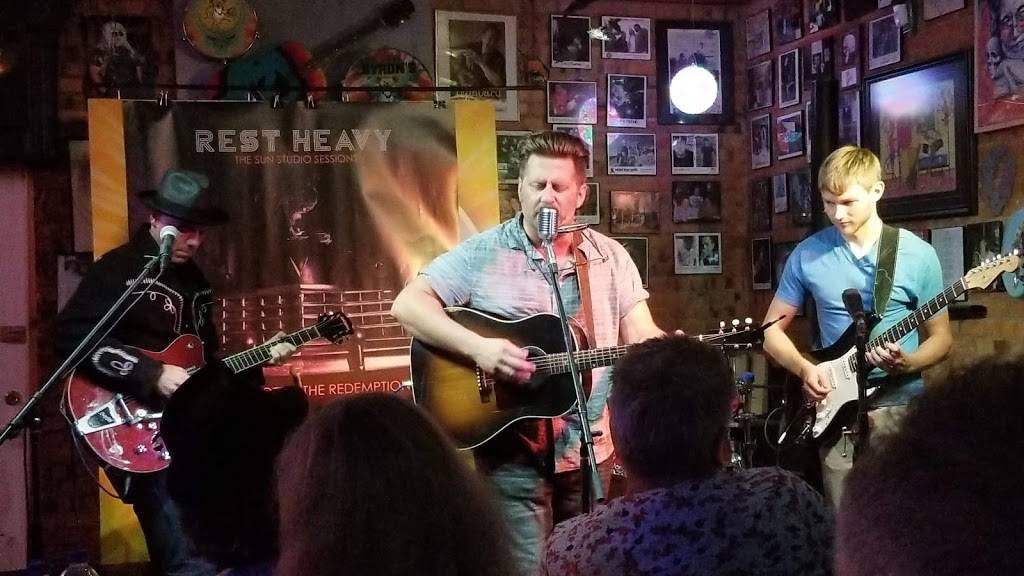 Byrons | restaurant | 112 S Main St, Pomeroy, IA 50575, USA | 7124682372 OR +1 712-468-2372