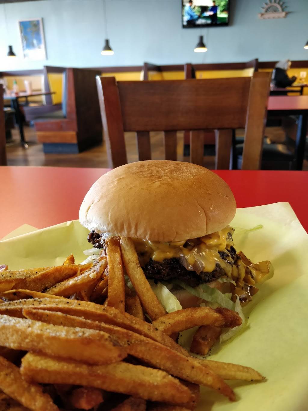 Burger Island | restaurant | 5848 TX-78, Sachse, TX 75048, USA | 9725306318 OR +1 972-530-6318