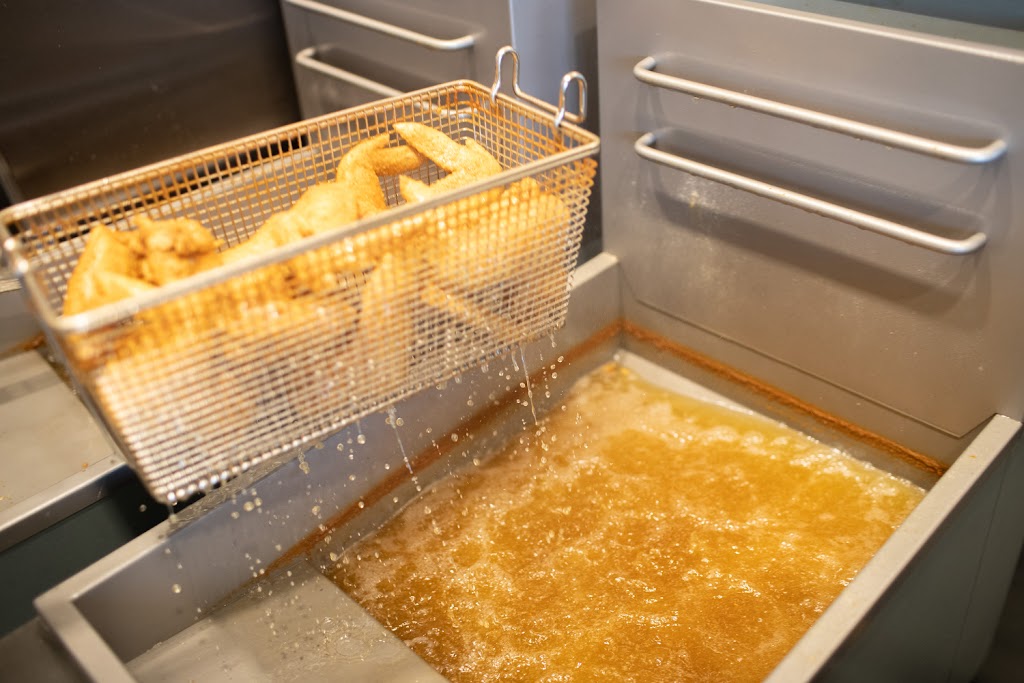 South District Market | restaurant | 947 US-6, Iowa City, IA 52240, USA | 3198049650 OR +1 319-804-9650