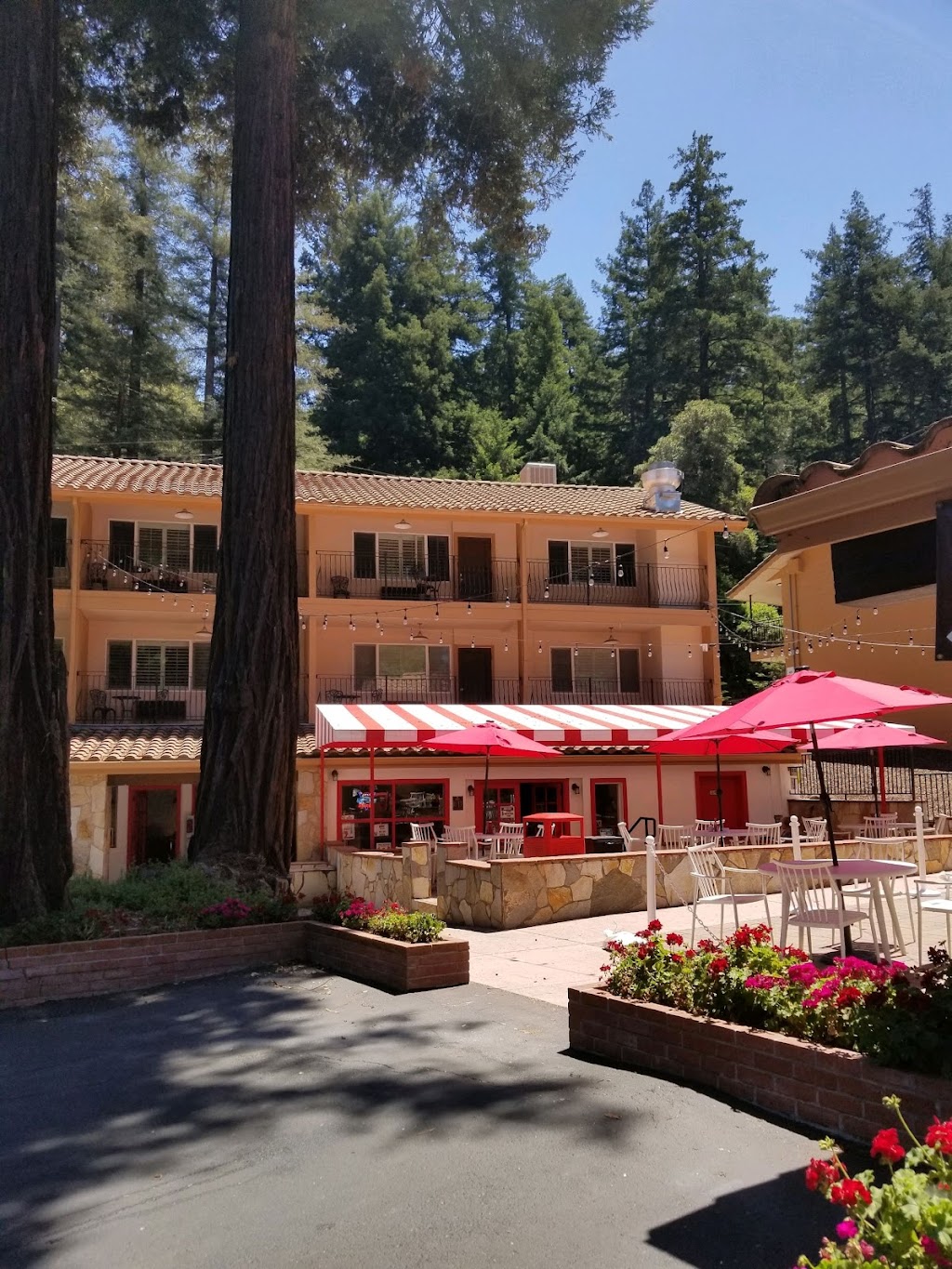 Brookdale Cafe and Grill | restaurant | 11570 CA-9, Brookdale, CA 95007, USA | 8316096126 OR +1 831-609-6126