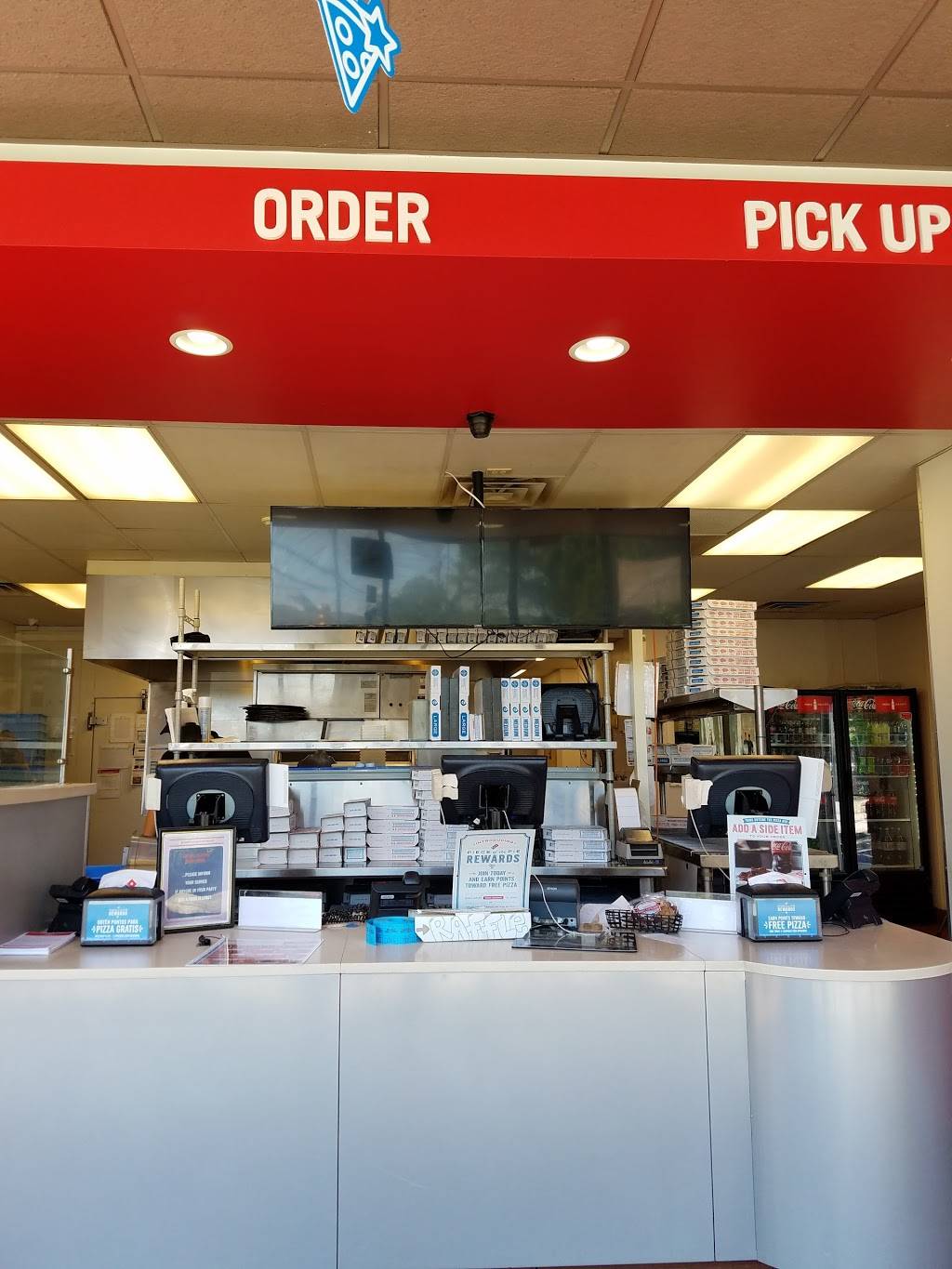 Dominos Pizza | meal delivery | 235 Chauncy St, Mansfield, MA 02048, USA | 5085434133 OR +1 508-543-4133