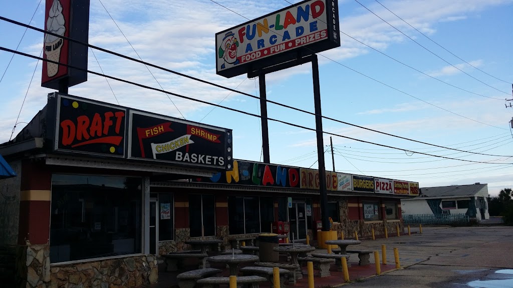 Fun-Land Arcade & Snack Bar | restaurant | 14510 Front Beach Rd, Panama City Beach, FL 32413, USA | 8502343693 OR +1 850-234-3693