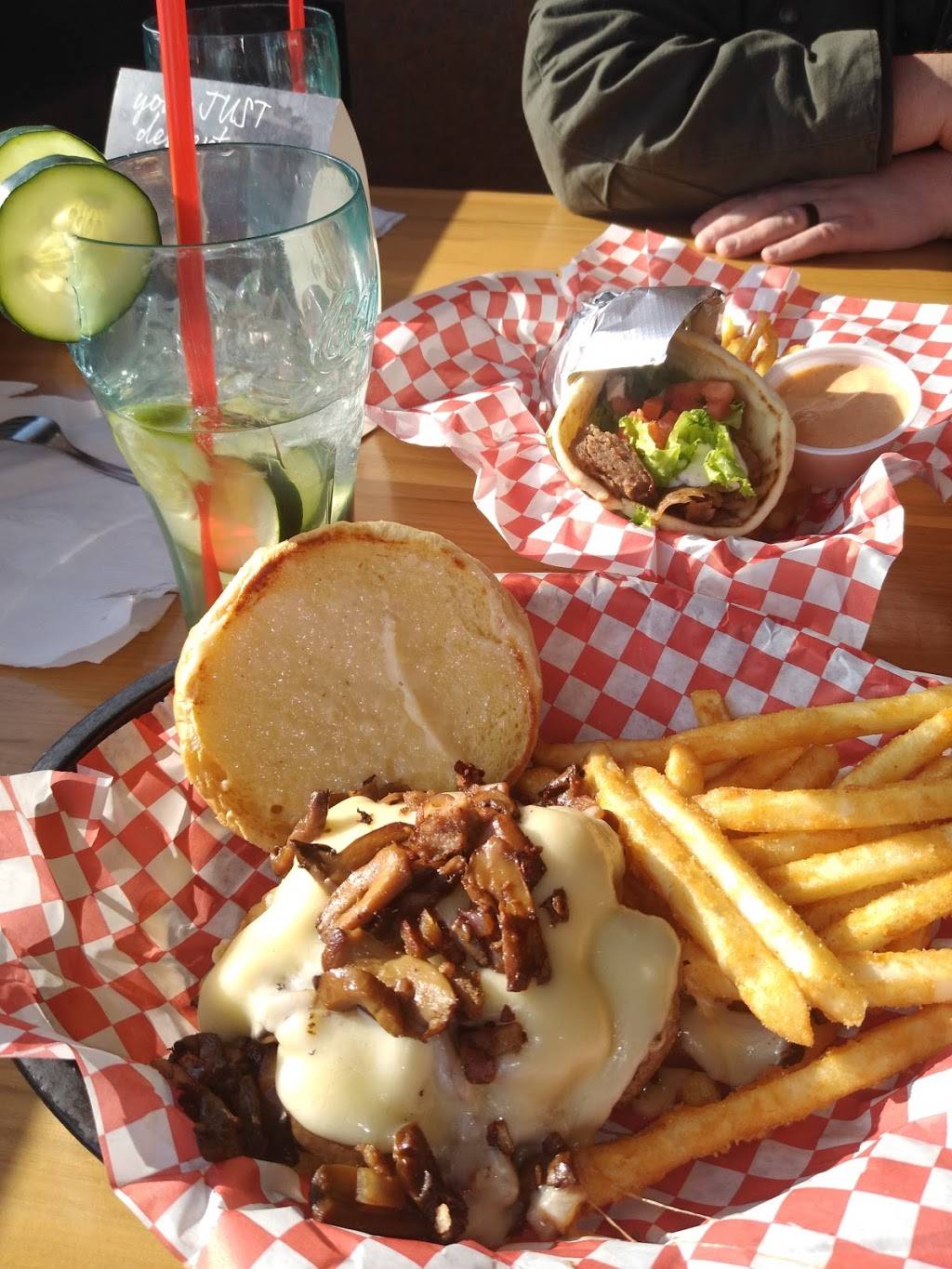 Romos Mediterranean Grill | restaurant | 661 Main St, Logan, UT 84321, USA | 4357993121 OR +1 435-799-3121