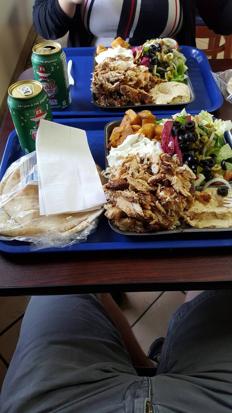 Chez Gaston Sharwarma | restaurant | 420 Boulevard Wilfrid-Lavigne, Gatineau, QC J9H 6W7, Canada | 8196827777 OR +1 819-682-7777