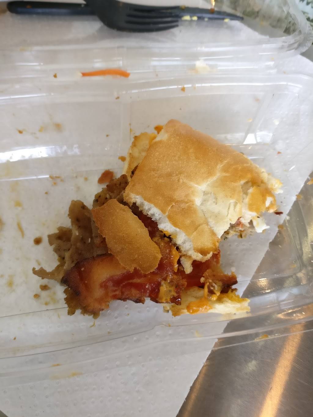 Which Wich Superior Sandwiches | restaurant | 69284 LA-21 # 200, Covington, LA 70433, USA | 9858985758 OR +1 985-898-5758