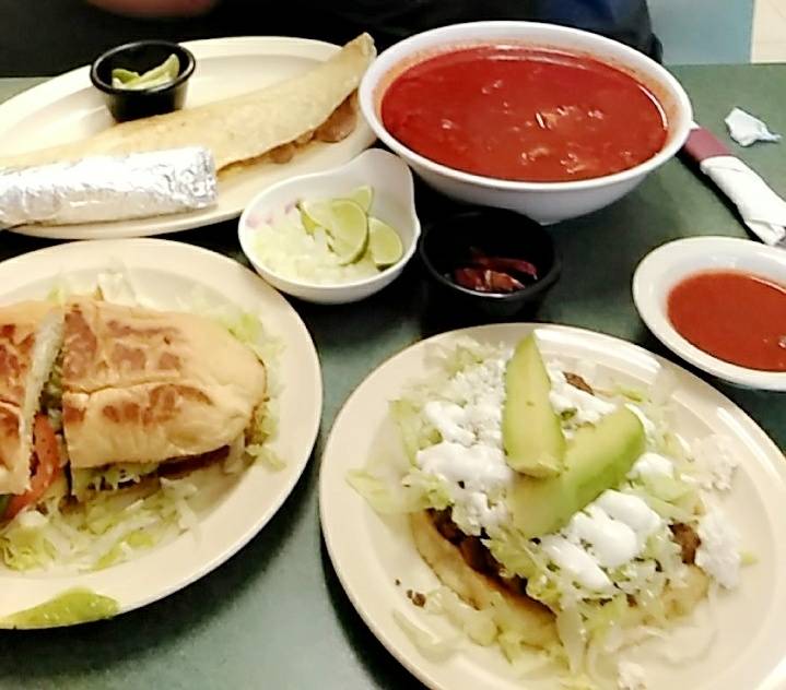 Los Machetes | restaurant | 2592 W 4700 S, Salt Lake City, UT 84119, USA | 8019673435 OR +1 801-967-3435