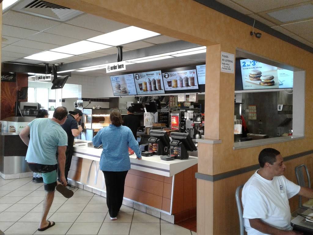 McDonalds | cafe | 1121 Garnet Ave, San Diego, CA 92109, USA | 8584835045 OR +1 858-483-5045
