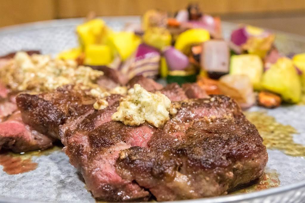 Buckle & Boots Watering Hole | restaurant | 706 W Lancaster Blvd #111, Lancaster, CA 93534, USA | 6615225005 OR +1 661-522-5005