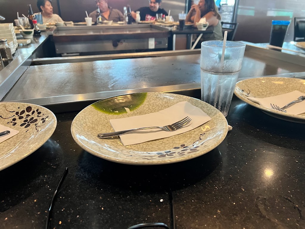 Sakura Hibachi Steakhouse & Sushi Bar | restaurant | 3370 State St #8, Salt Lake City, UT 84115, USA | 8014668888 OR +1 801-466-8888