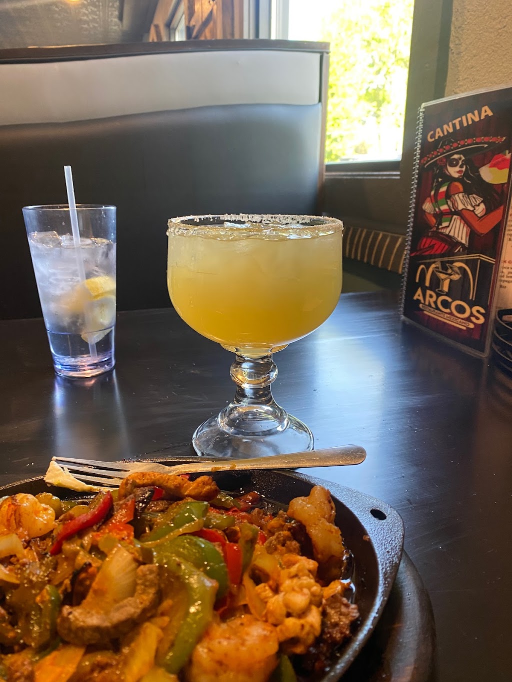 Arcos | restaurant | 7510 Winchester Rd, Fort Wayne, IN 46819, USA | 2602039998 OR +1 260-203-9998