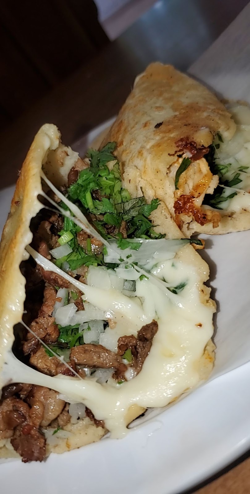 Hidalgo 2 restaurante | restaurant | 671 Broadway, Pawtucket, RI 02860, USA | 4012052503 OR +1 401-205-2503