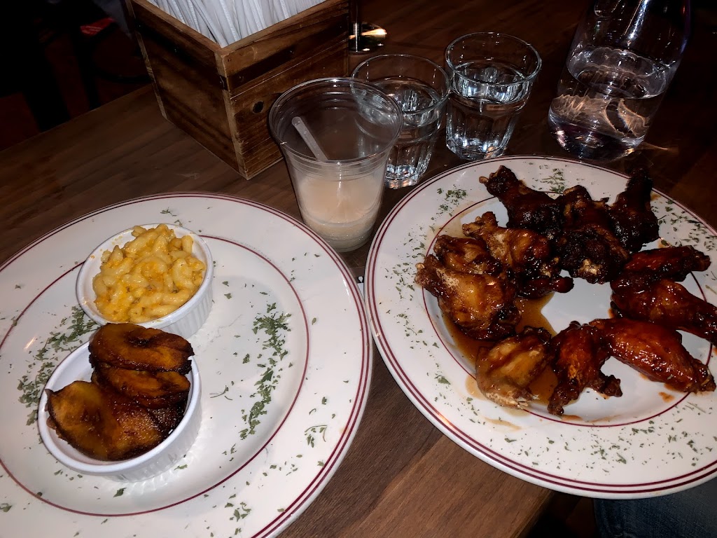 Irie Jerk Bar and Grill | restaurant | 3404 N Clark St, Chicago, IL 60657, USA | 8728024999 OR +1 872-802-4999