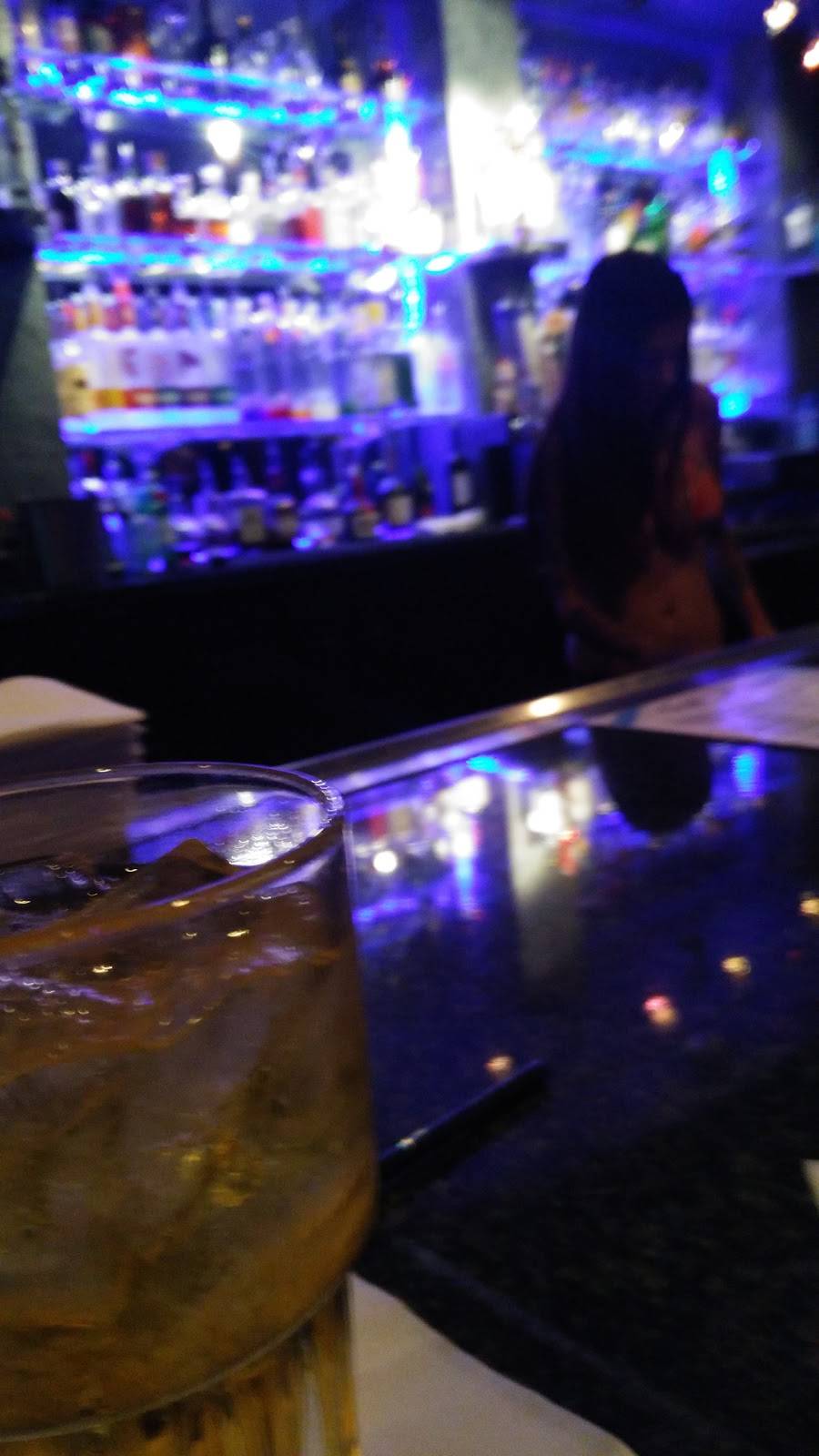 Xplicit Showclub | restaurant | 11701 W Glendale Ave, Glendale, AZ 85307, USA | 6238721365 OR +1 623-872-1365