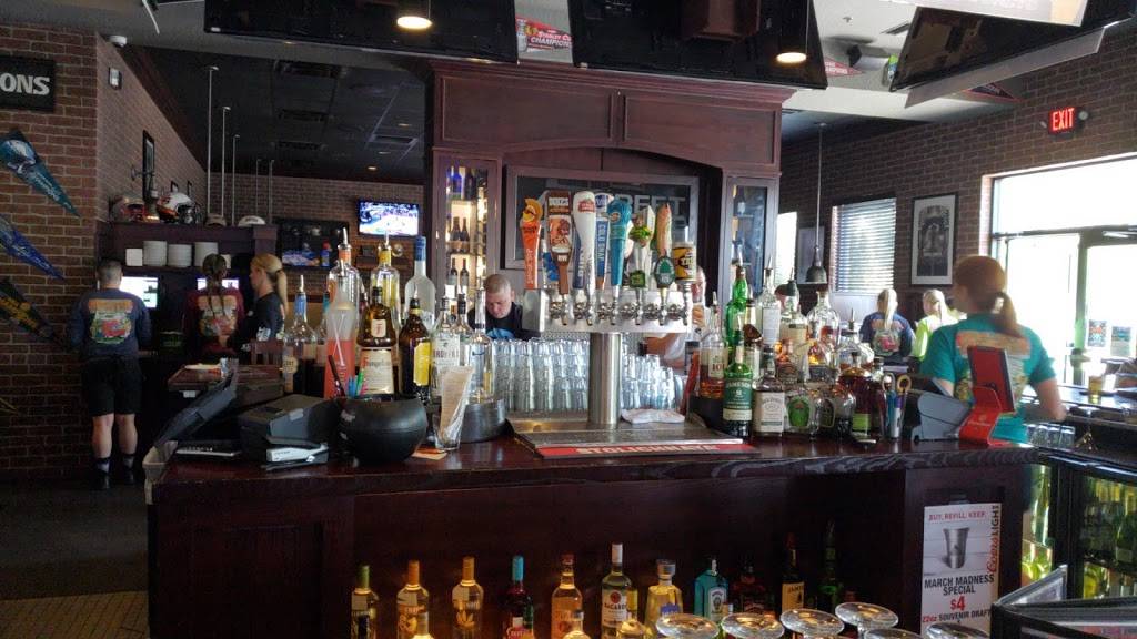4th Street Bar & Grill | restaurant | 132 N 4th St #1200, Lake Mary, FL 32746, USA | 4077326979 OR +1 407-732-6979