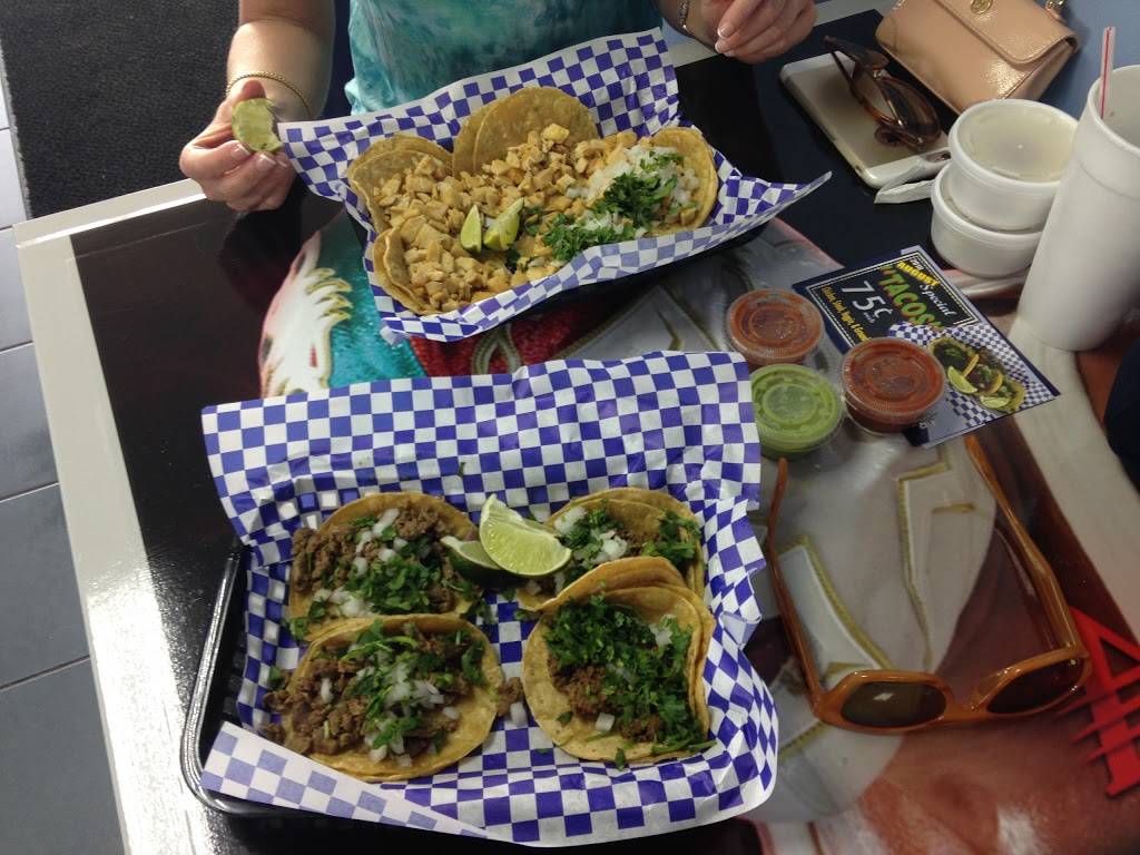 Jalapeno Brothers Restaurant | restaurant | 8140 NW Prairie View Rd, Kansas City, MO 64151, USA | 8167415665 OR +1 816-741-5665