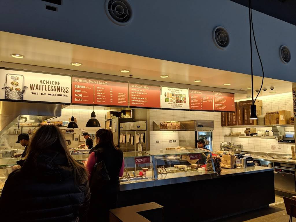 Chipotle Mexican Grill | restaurant | 12831 Campus Pkwy E, Noblesville, IN 46060, USA | 3177734872 OR +1 317-773-4872