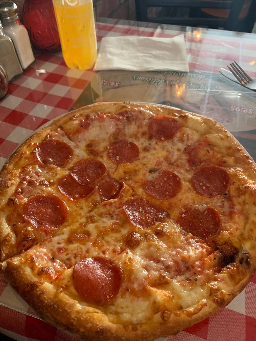 Enzos Pizza | meal delivery | 10940 Weyburn Ave, Los Angeles, CA 90024, USA | 3102083696 OR +1 310-208-3696