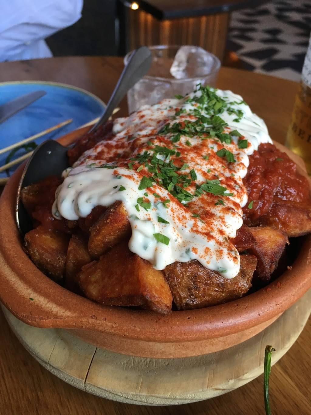 Labora Restaurant | restaurant | 433 King St W, Toronto, ON M5V 3M4, Canada | 4162609993 OR +1 416-260-9993