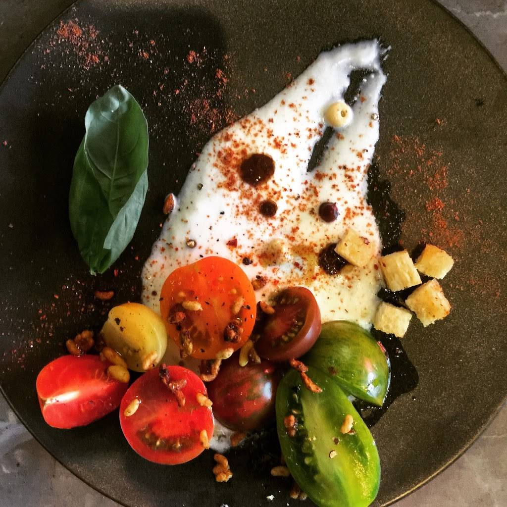 El Tenedor Restaurant | restaurant | 909 Yonge St, Toronto, ON M4W 2H2, Canada | 4169238888 OR +1 416-923-8888