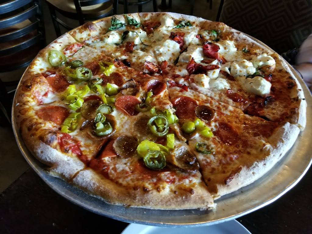 Parrys Pizzeria & Bar | restaurant | 9567 S University Blvd, Highlands Ranch, CO 80126, USA | 3036830600 OR +1 303-683-0600