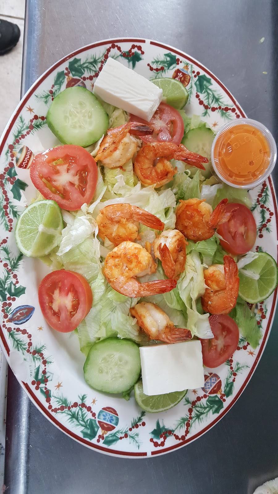 Tipico sazon Restaurante | restaurant | 925 Nassau Rd, Uniondale, NY 11553, USA | 5162469996 OR +1 516-246-9996