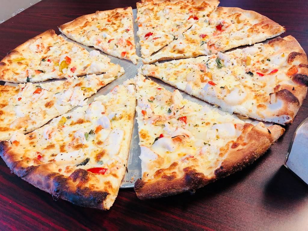 Hot Grill & Pizza | restaurant | 59 New Haven Rd, Seymour, CT 06483, USA | 2038812444 OR +1 203-881-2444