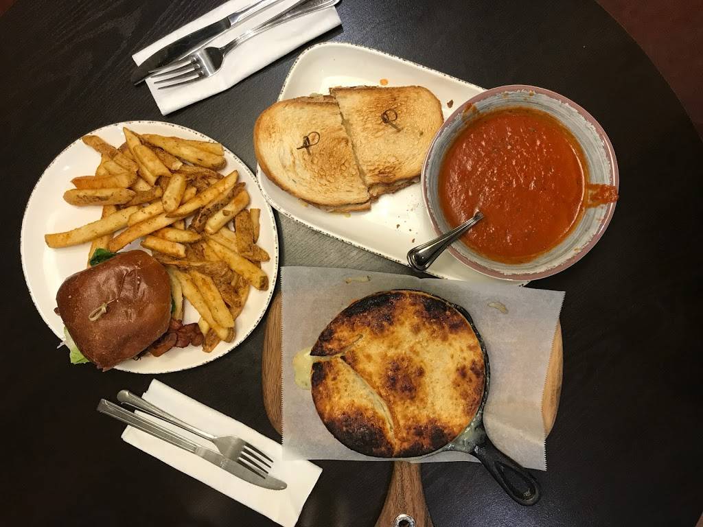 The Bistro – Eat. Drink. Connect.® | restaurant | 1000 Mall Loop Rd, High Point, NC 27262, USA | 3368823600 OR +1 336-882-3600