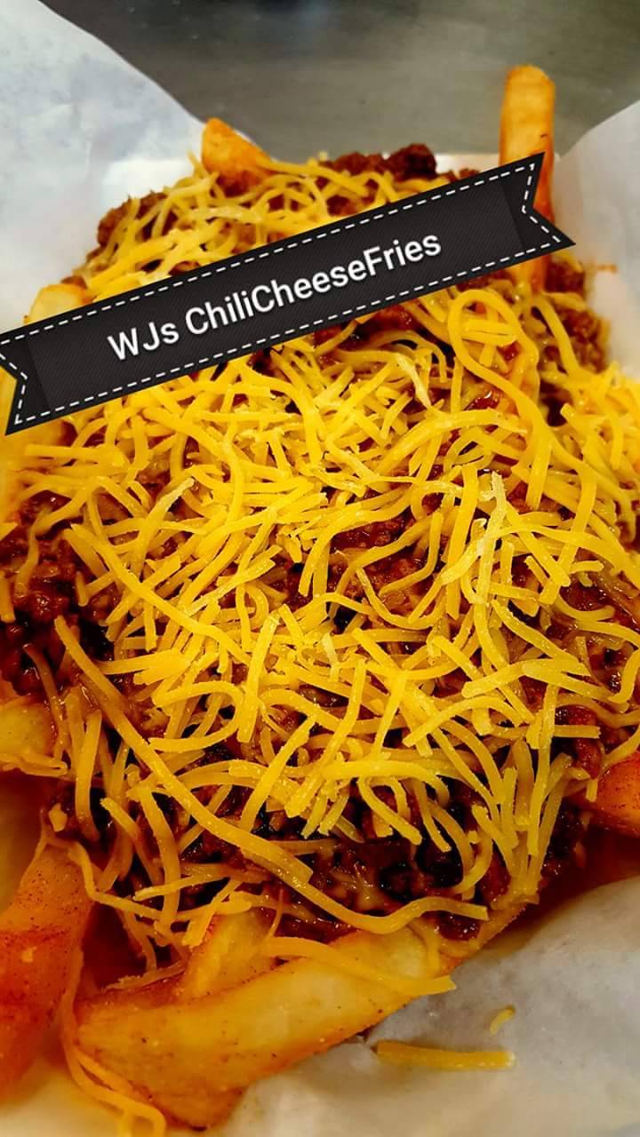 WJs Hot Chicken-N-Fish | restaurant | 201 W Broadway St, Johnsonville, SC 29555, USA | 8434834006 OR +1 843-483-4006