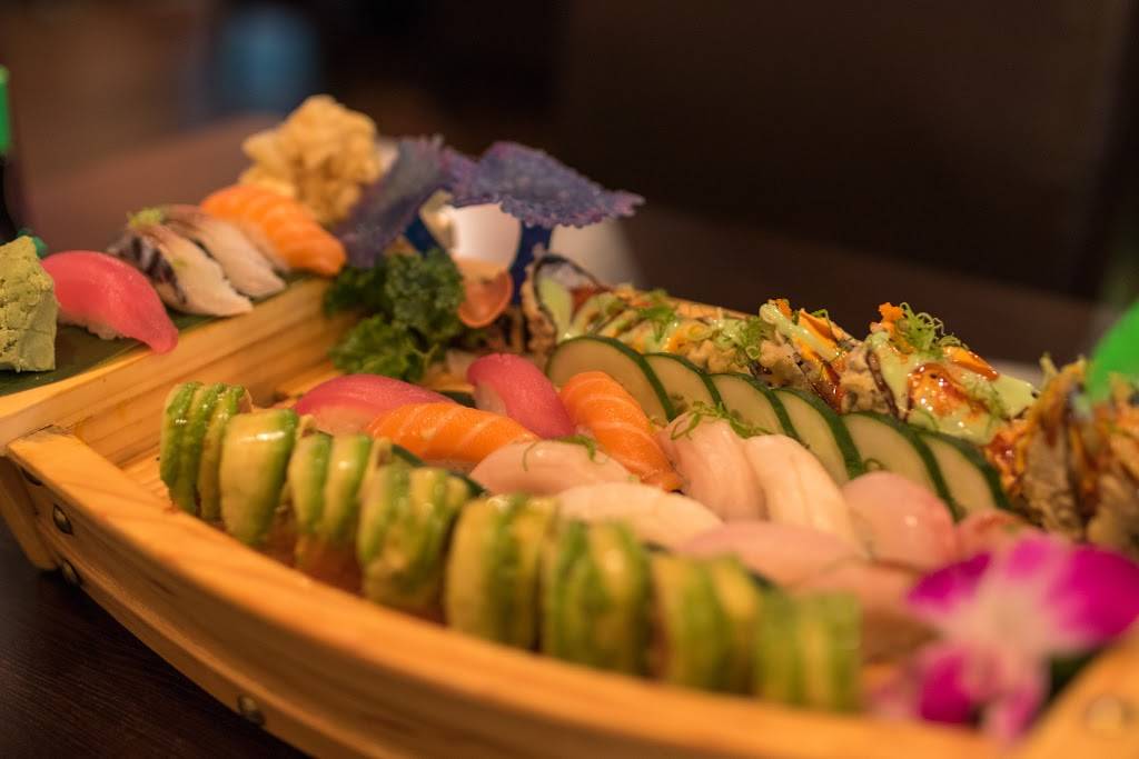 Taiko Sushi | restaurant | 6715 Backlick Rd ste d, Springfield, VA 22150, USA | 7035593311 OR +1 703-559-3311
