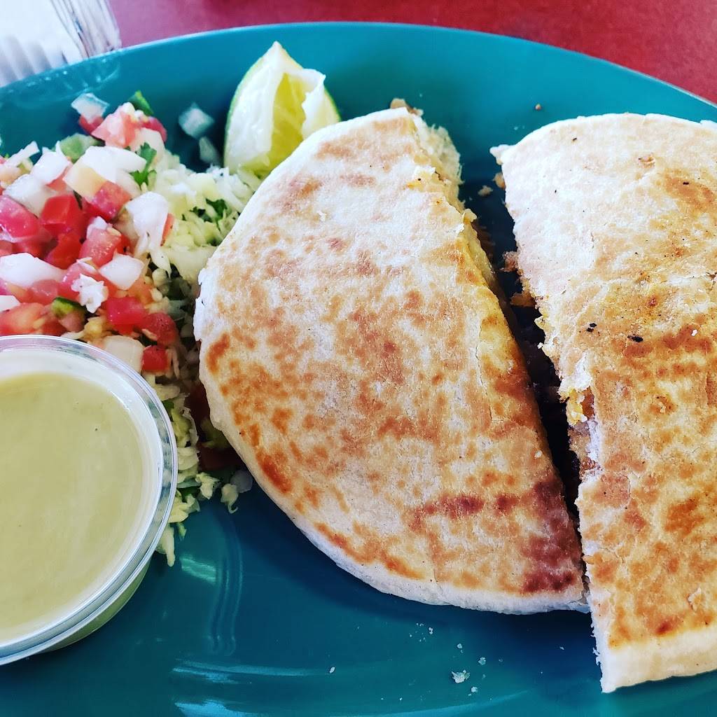 Taqueria La Trailita | restaurant | 1750 N 10th Ave, Hanford, CA 93230, USA | 5596703160 OR +1 559-670-3160