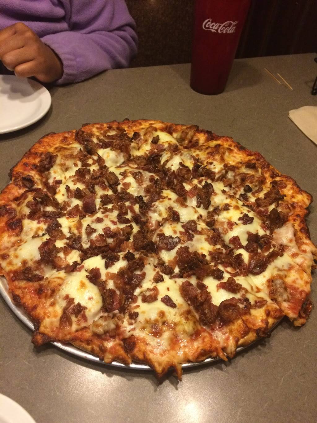 The Brothers Three | restaurant | 1302 Marinette Ave, Marinette, WI 54143, USA | 7157359054 OR +1 715-735-9054