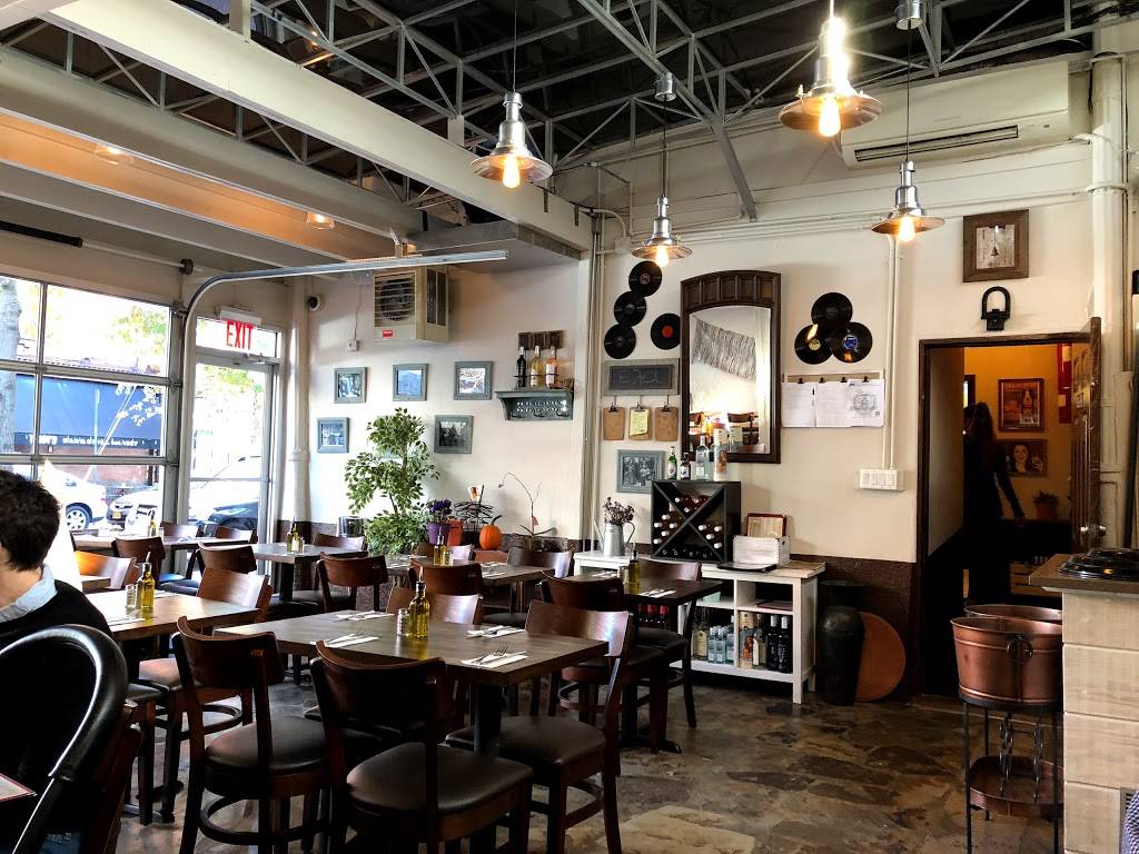 Ela Taverna NYC | restaurant | 98 Berry St, Brooklyn, NY 11249, USA | 7185991911 OR +1 718-599-1911