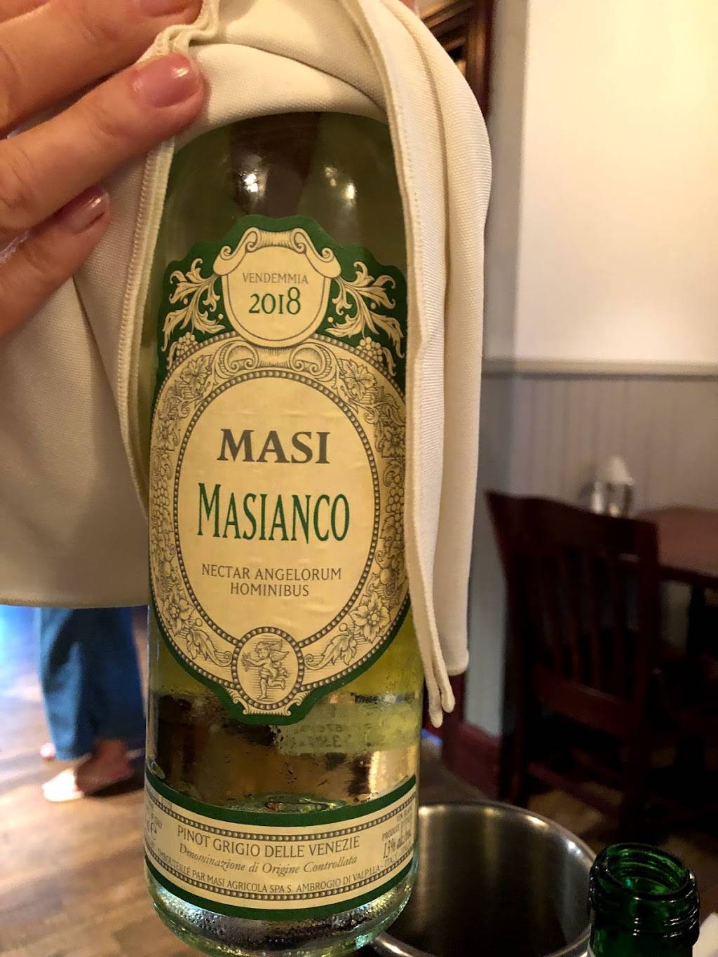 Napoléon | restaurant | 489 Rue Notre Dame, Montebello, QC J0V 1L0, Canada | 8194235555 OR +1 819-423-5555