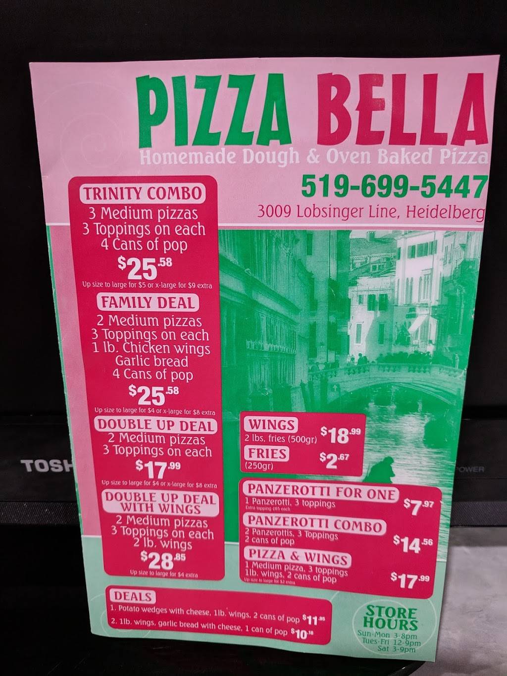 Pizza Bella | restaurant | 3009 Lobsinger Line, St. Clements, ON N0B 2M0, Canada | 5196995447 OR +1 519-699-5447