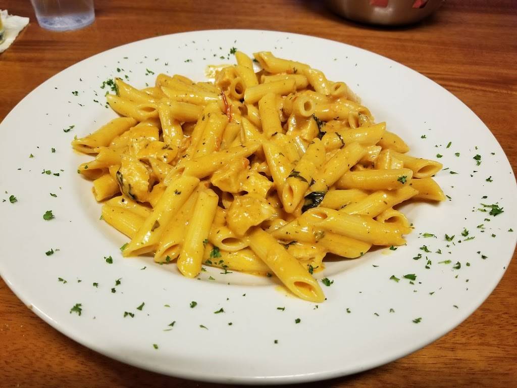 Mama Rosas Italian Family Restaurant | restaurant | 617 E Mercury Blvd, Hampton, VA 23663, USA | 7577233560 OR +1 757-723-3560