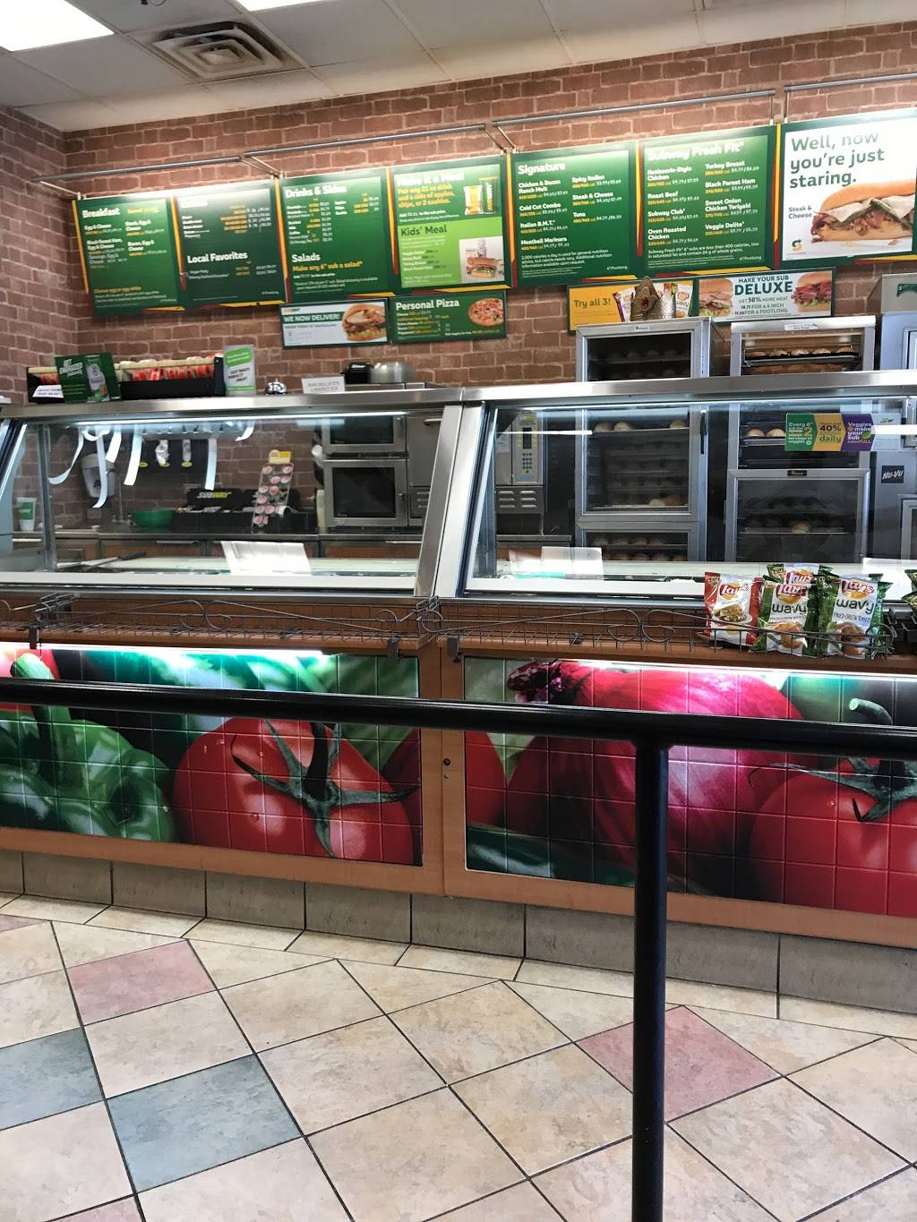 Subway | restaurant | 2004 66th St. N Store #250 Crosswinds Center Shopping Ctr, St. Petersburg, FL 33710, USA | 7273437292 OR +1 727-343-7292