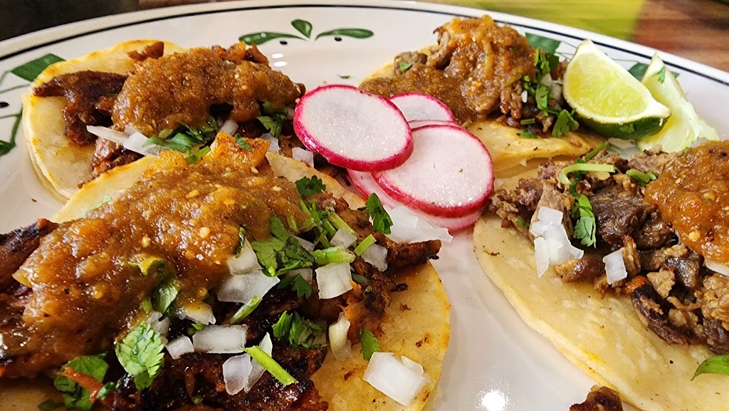 La Fondita Downtown | restaurant | 630 3rd St, Santa Rosa, CA 95404, USA | 7078437595 OR +1 707-843-7595