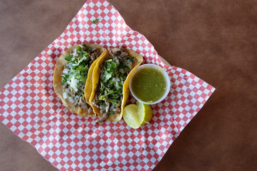 Wing House Plus | restaurant | 1449 E Main St, Mesa, AZ 85203, USA | 4806873573 OR +1 480-687-3573